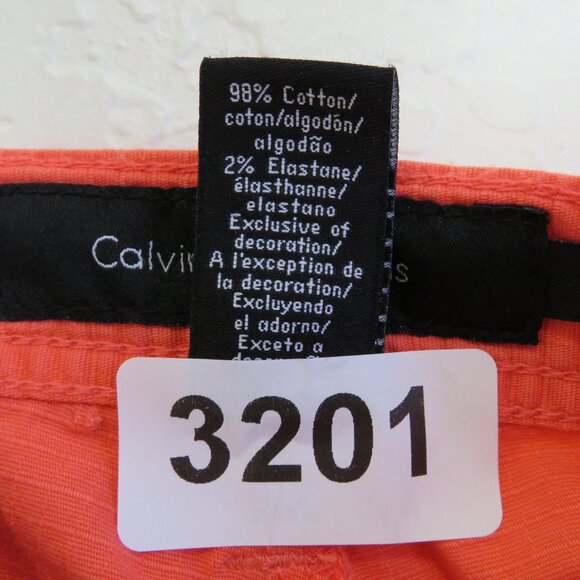 Calvin Klein Jeans* Women's 1.5" Belt Loop Multipocketed Coral Shorts~ Size 6 - Picture 3 of 10